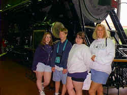 PIC00009.JPG (70031 bytes)